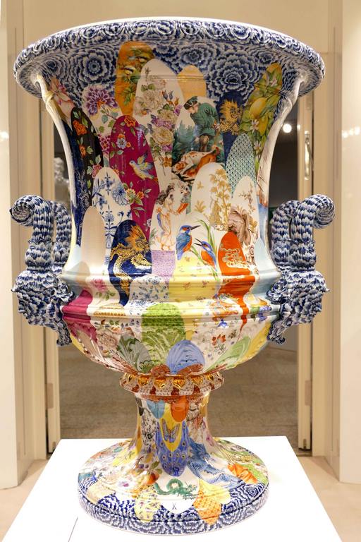 29 painters took part in decorating this vase, which was made for the Great London Fair in 1862.