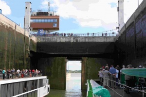 From the footbridge or from the boat, the Gabcikovo lock is an attraction not to be missed.