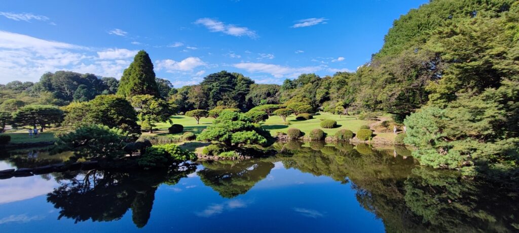 Tokyo. Shinjuku Gyoen Park. View from the Taiwanese pavilion.