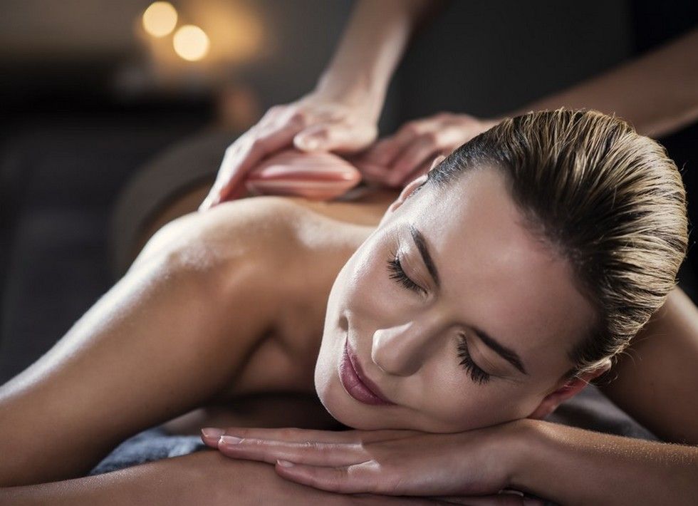 France. Thalasso 4* Concarneau. Let yourself go under the hands of experienced and attentive practitioners. .