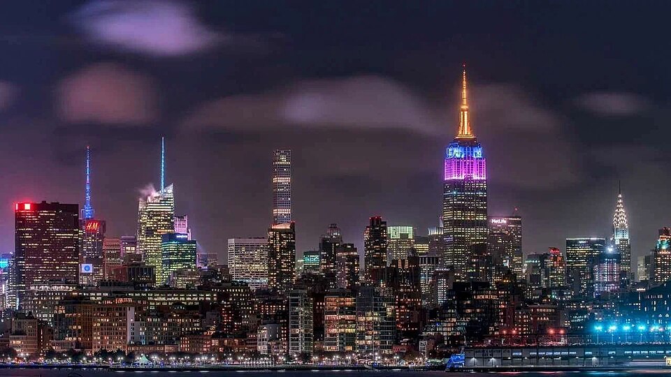 New York, a city to be taken with a pinch of salt